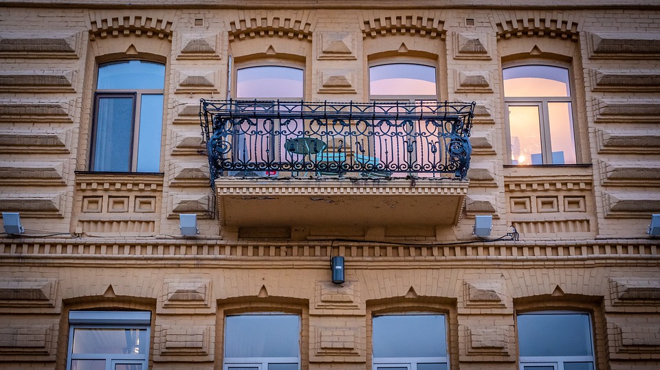 Balcone Aggettante Con Infiltrazioni Chi Paga Le Spese 